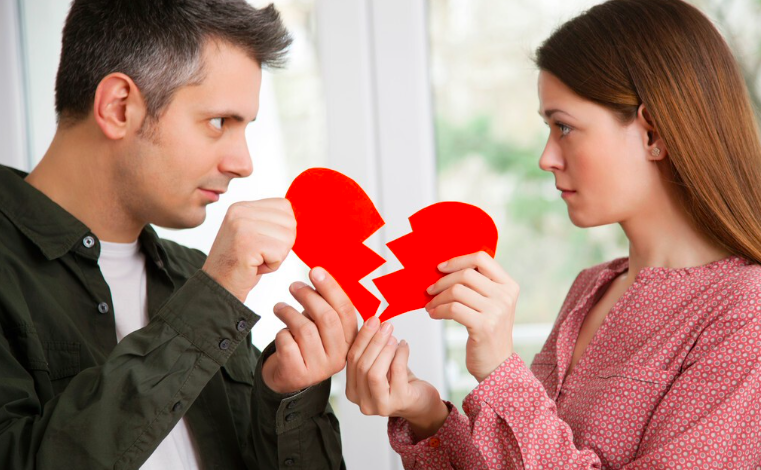 玉林离婚如何申请财产保全冻结对方账户